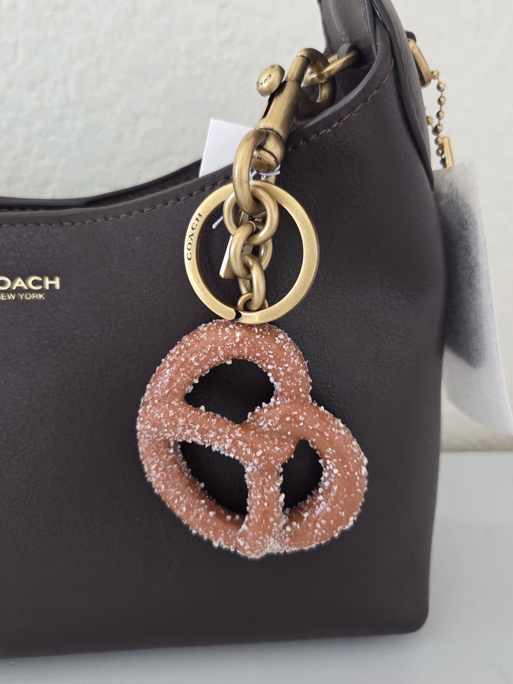 COACH  Sugar Pretzel Keyring Charm